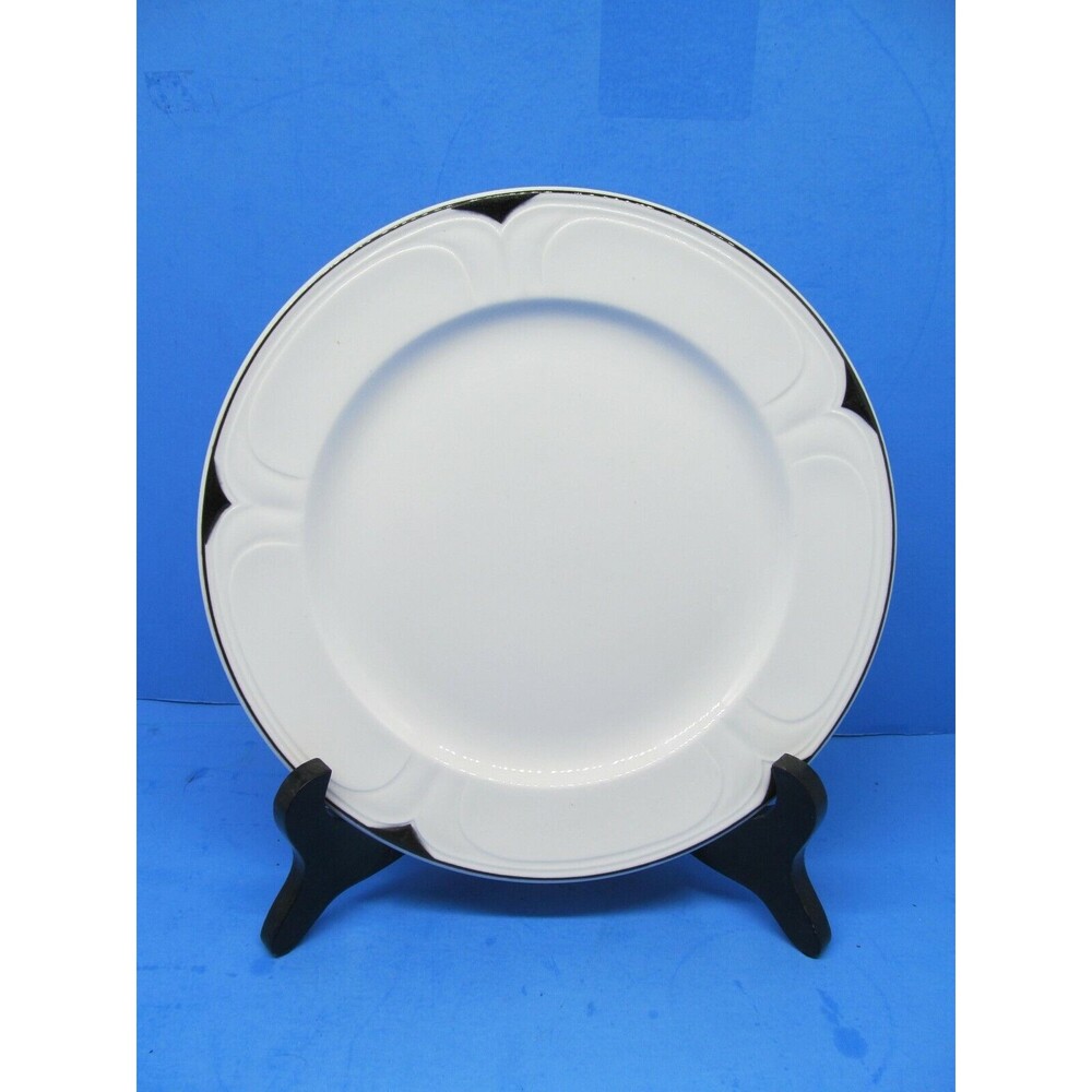 Dudson Fine China 8" Plate White With Black Trim Made In Stoke-On-Trent England